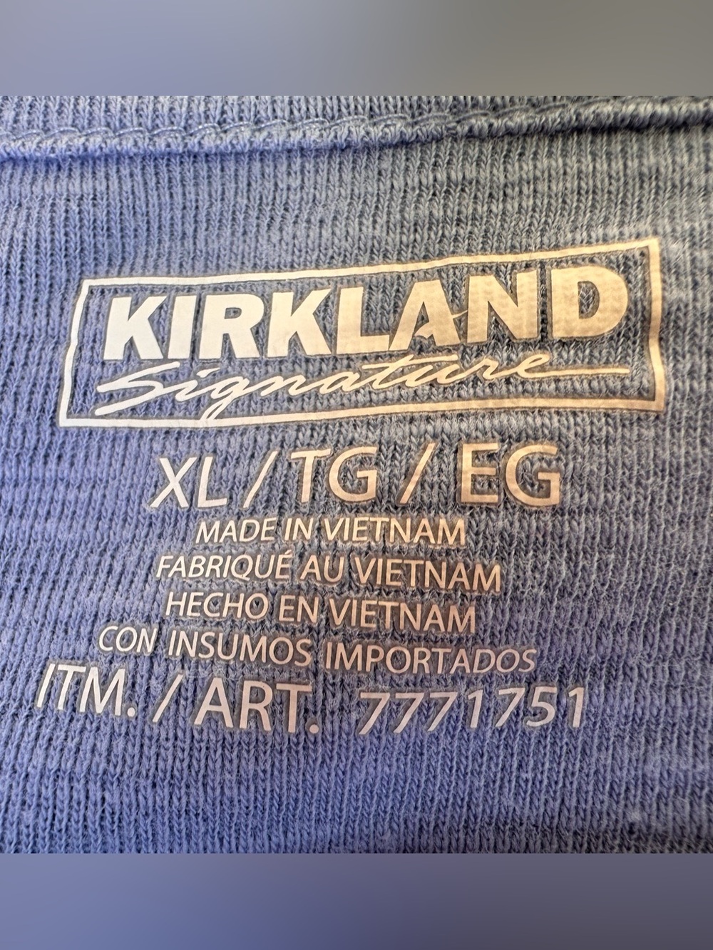 Kirkland Signature Light Blue Boatneck Three-Quarter Sleeve Top. XL - Picture 3 of 3
